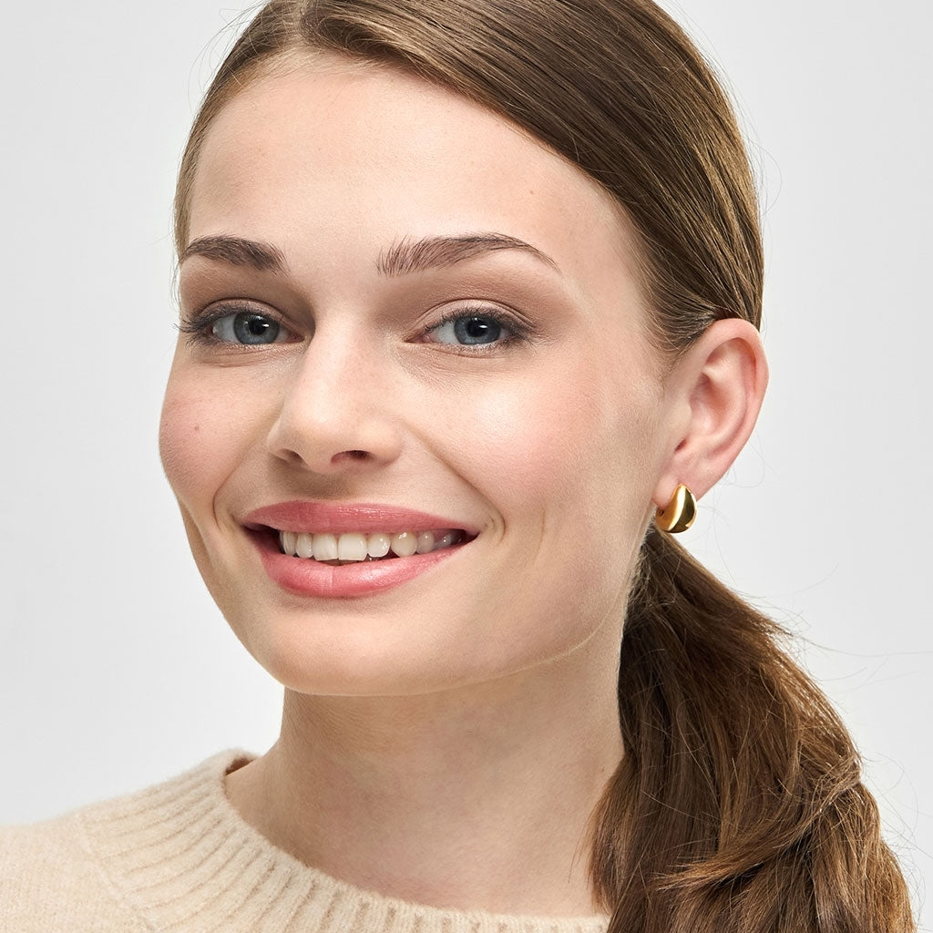 LULU Copenhagen Chunky Drop Hoops paar - vergoldet Hoops Vergoldet