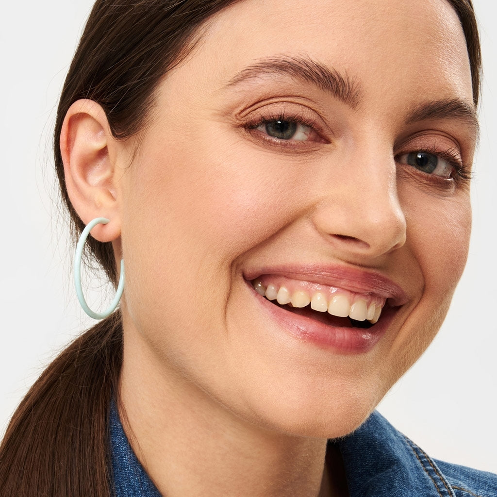 LULU Copenhagen Color Hoops Large paar Hoops Minze