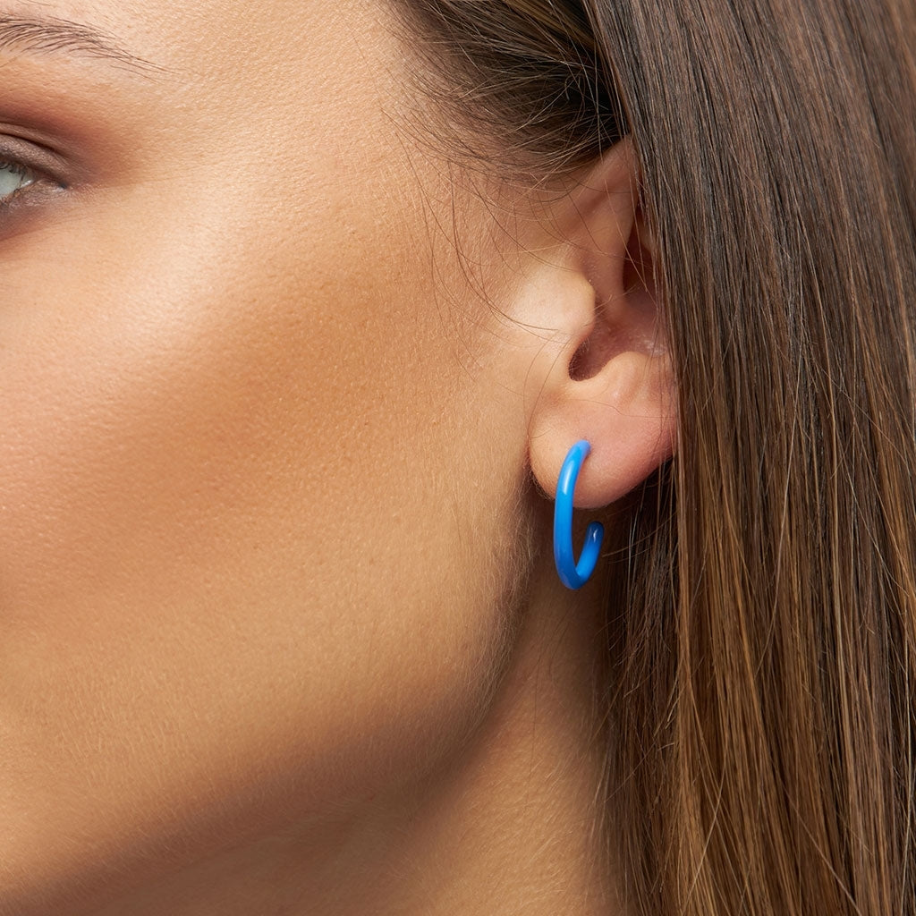 LULU Copenhagen Color Hoops Medium paar Hoops Blue