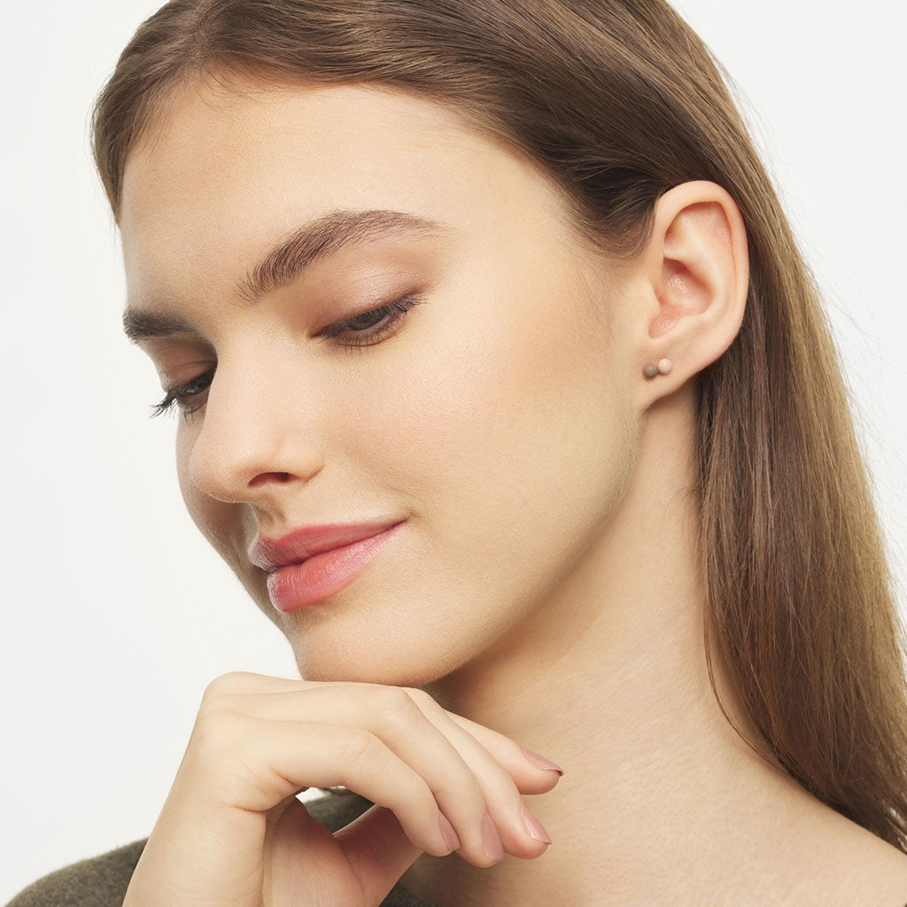 LULU Copenhagen Double Color Ball Ohrring 1 stück Ear stud, 1 pcs Mocha Mousse/Dusty Peach