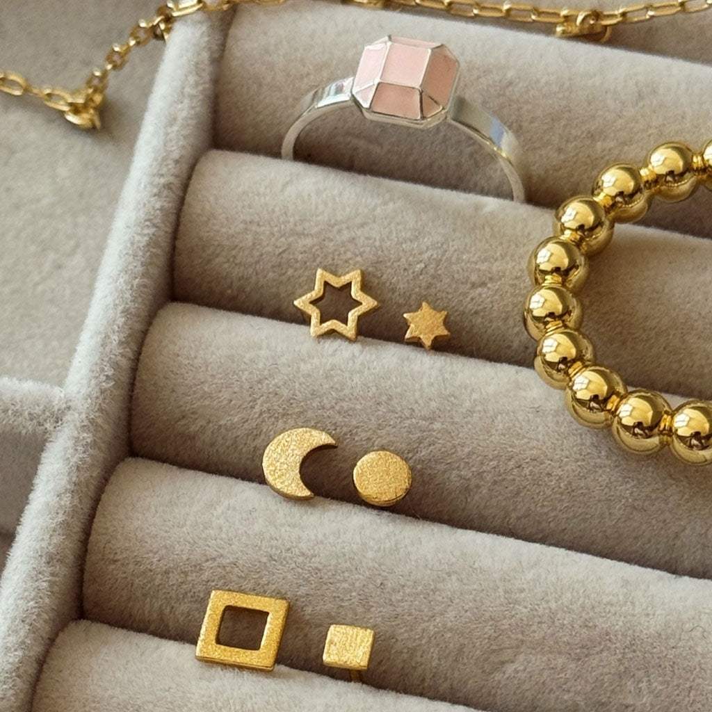 LULU Copenhagen Family Star Ohrringe paar Earrings, pairs Vergoldet