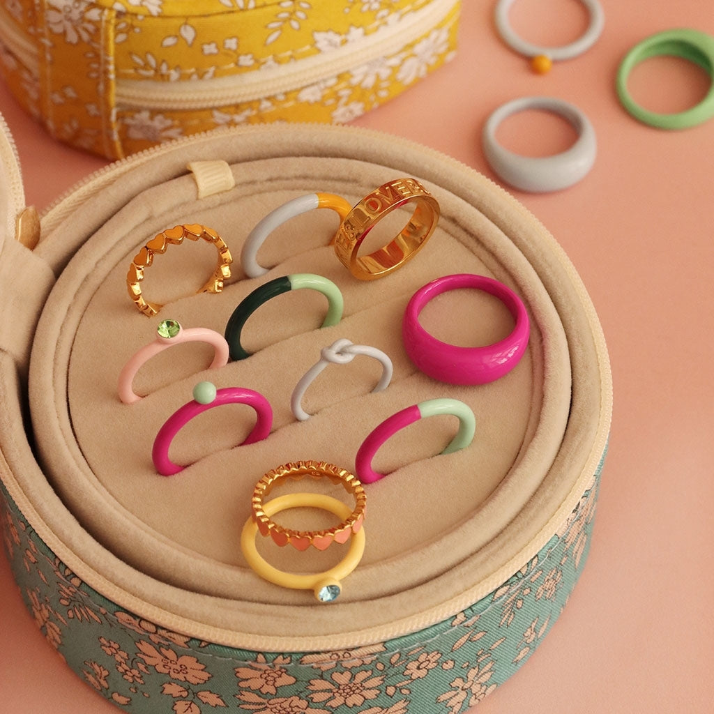 LULU Copenhagen Love & Cake Ring Rings Vergoldet
