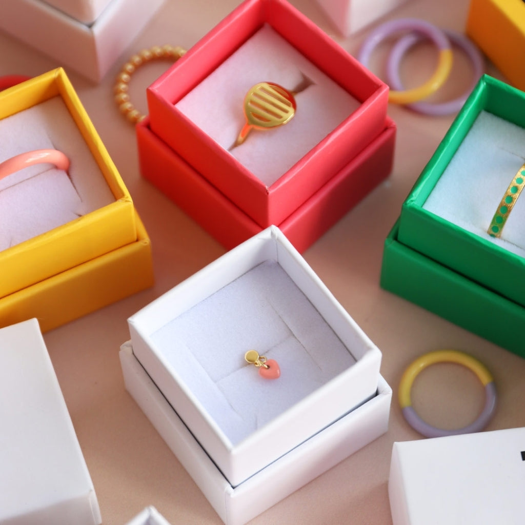 LULU Copenhagen Love U Dangling Ohrring 1 stück Ear stud, 1 pcs