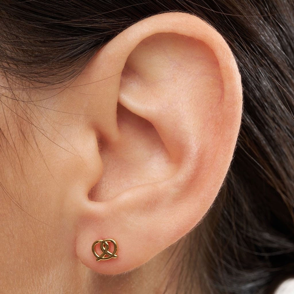 LULU Copenhagen Pretzel Ohrring 1 stück Ear stud, 1 pcs Vergoldet