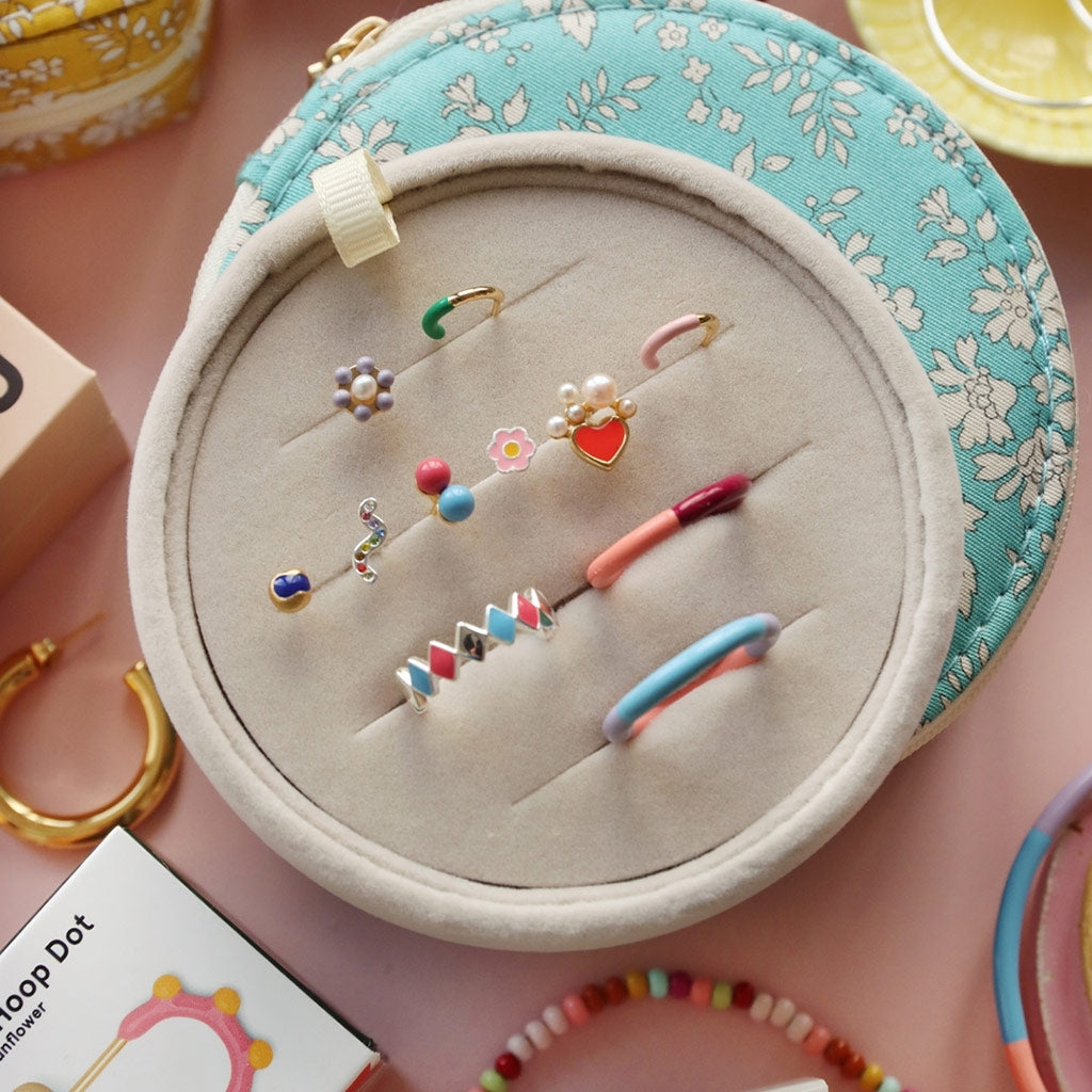 LULU Copenhagen Snaky Ohrring 1 stück Ear stud, 1 pcs Rainbow