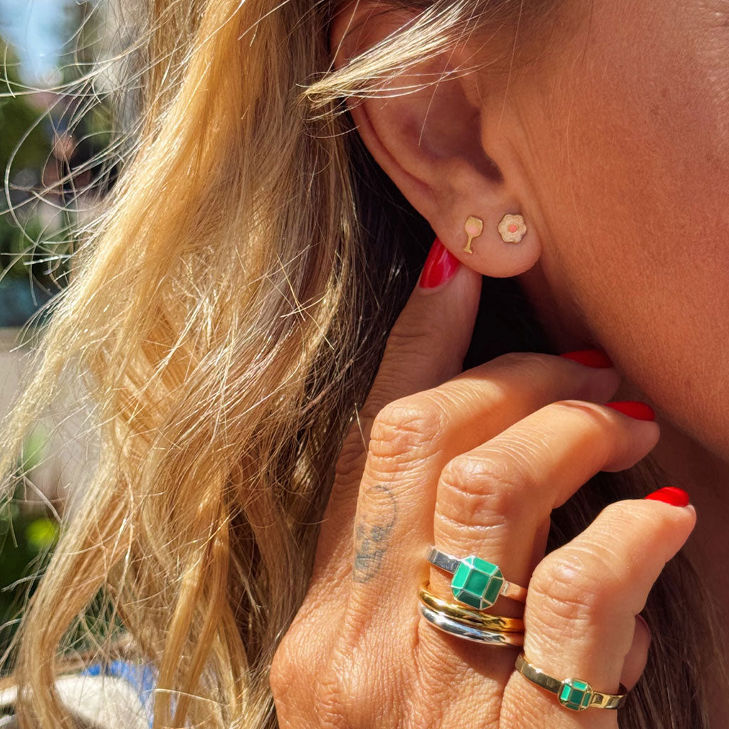 Kann man mit Schmuck schlafen?