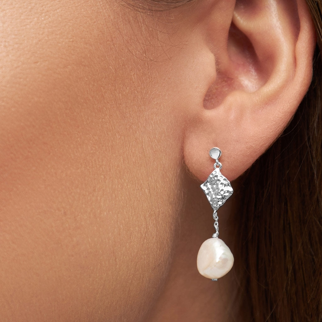 LULU Copenhagen Boheme Pearl Ohrring 1 stück Ear stud, 1 pcs Silver Plated