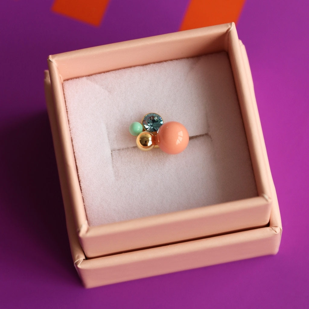 LULU Copenhagen Bouquet Burnt Coral Ohrring 1 stück Ear stud, 1 pcs Vergoldet