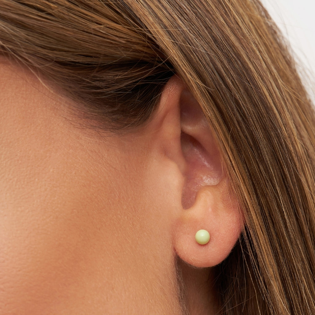 LULU Copenhagen Color Ball Medium Ohrring 1 stück Ear stud, 1 pcs Silk Light Green