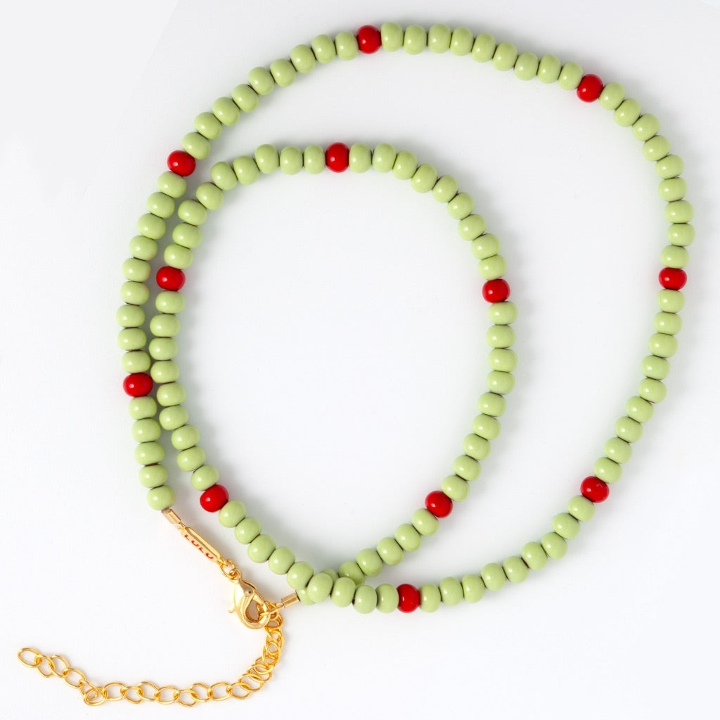 LULU Copenhagen Color Ball Halskette kurze Necklaces Silk Light Green/Passion Red