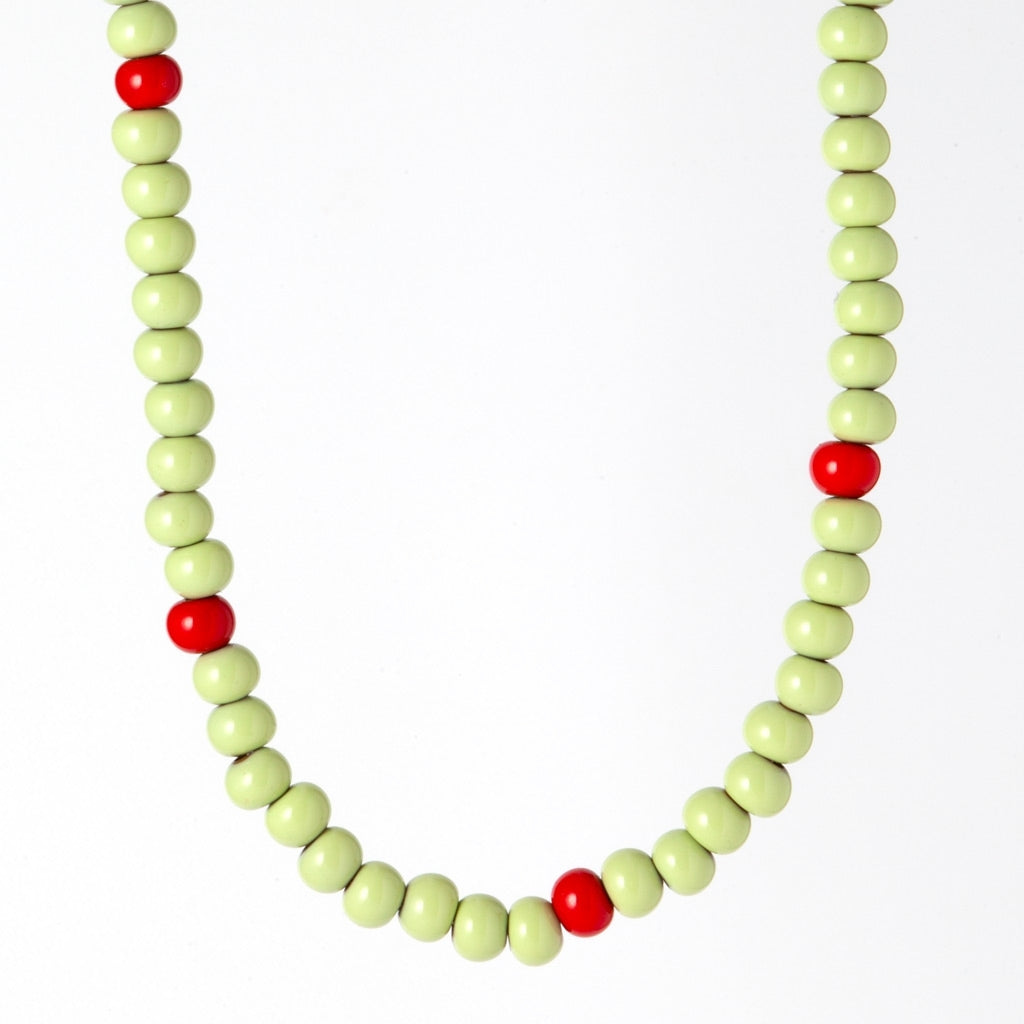 LULU Copenhagen Color Ball Halskette kurze Necklaces Silk Light Green/Passion Red