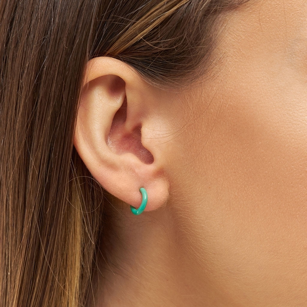 LULU Copenhagen Color Hoop 1 pcs - Box Ear stud, 1 pcs Hellgrün