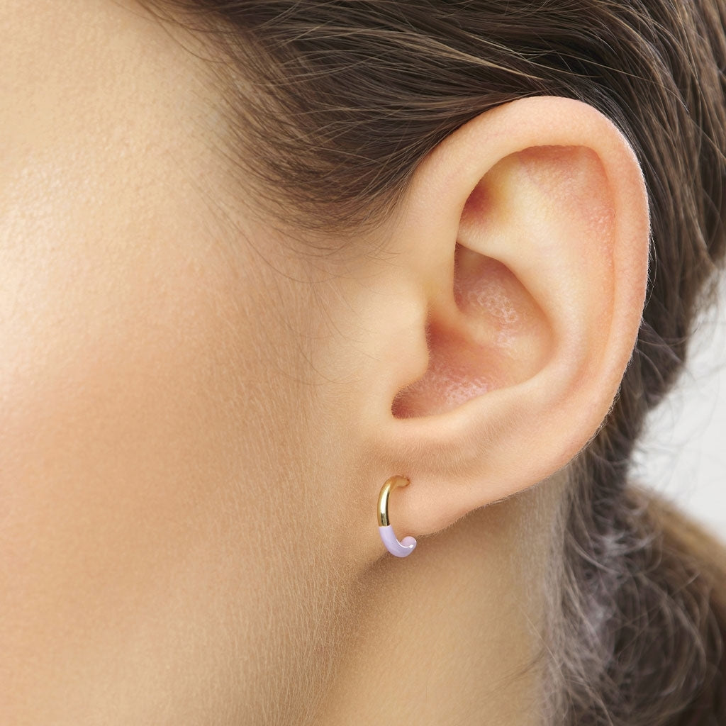 LULU Copenhagen Color Hoop Half Dip 1 stück vergoldet Hoops Lila