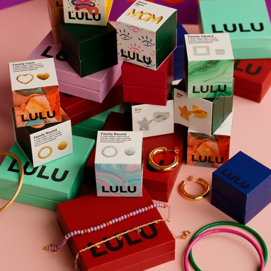 LULU Copenhagen Family Round Ohrringe paar gebürstet Earrings, pairs Vergoldet
