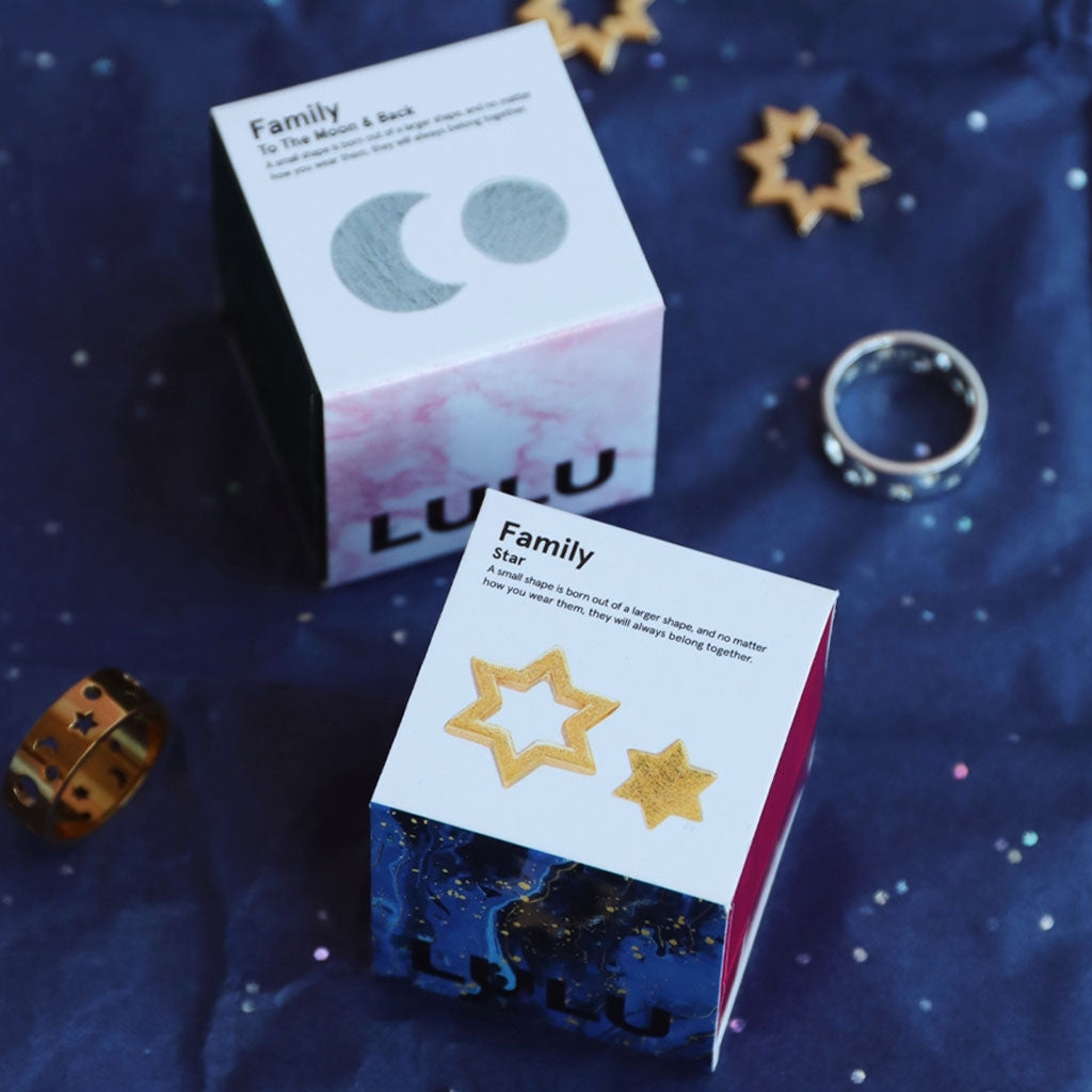 LULU Copenhagen Family Star Ohrringe paar Earrings, pairs Vergoldet