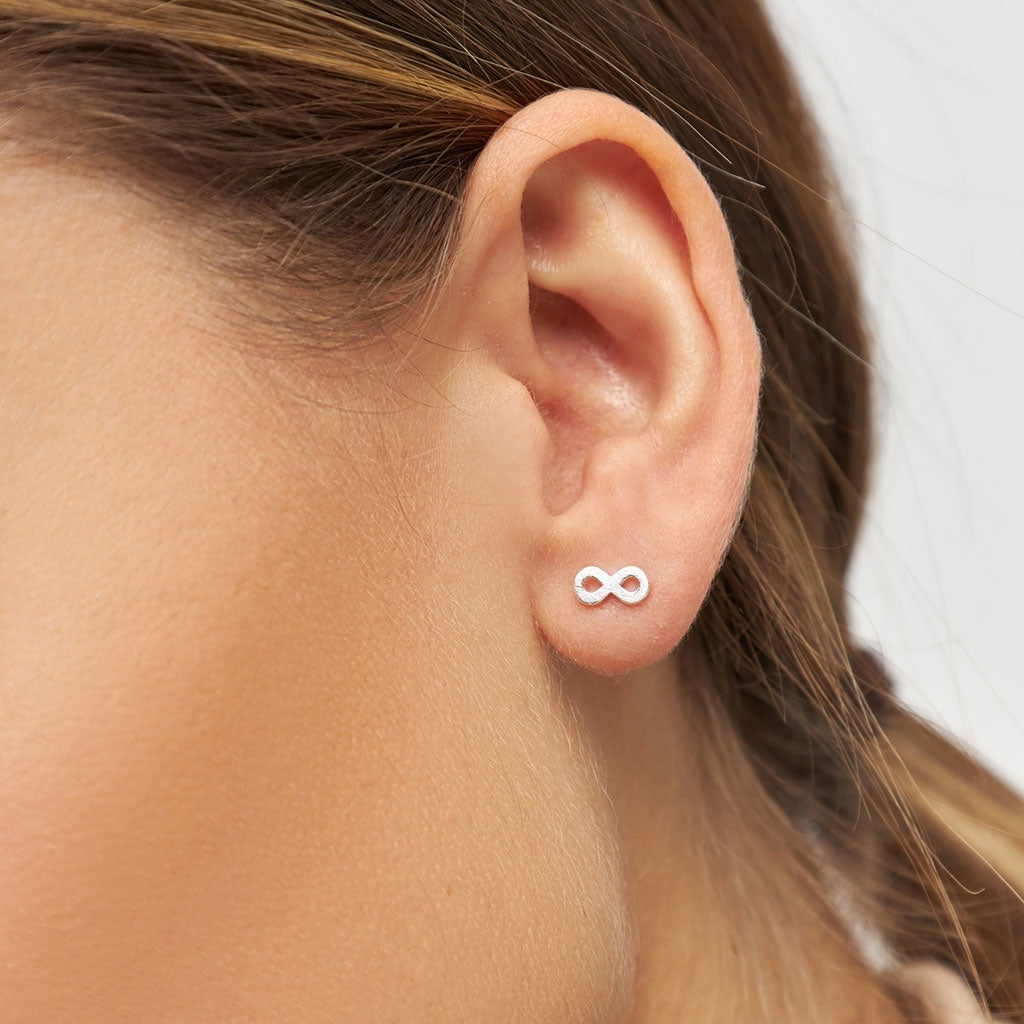 LULU Copenhagen Infinity Ohrring 1 stück Ear stud, 1 pcs Silber