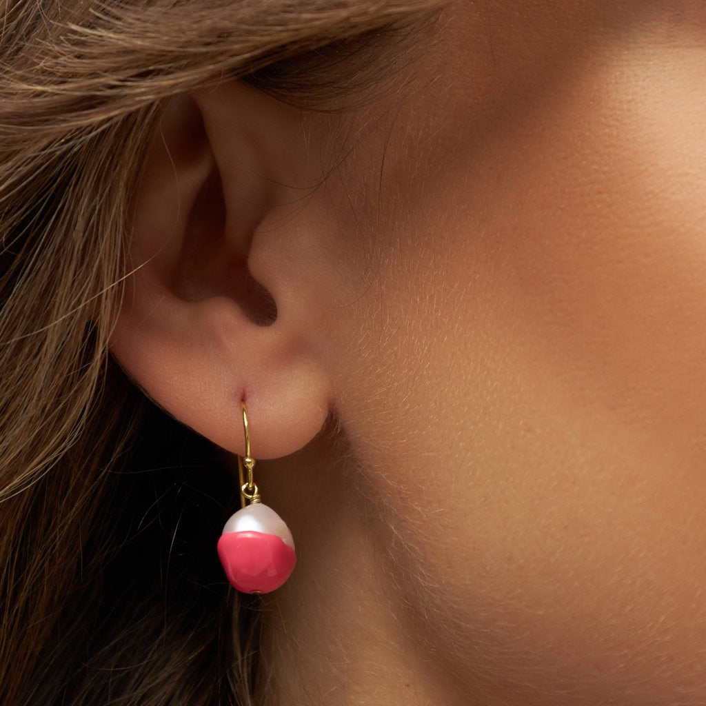 LULU Copenhagen LULU Baroque Ohrring 1 stück Ear stud, 1 pcs Korallenpink