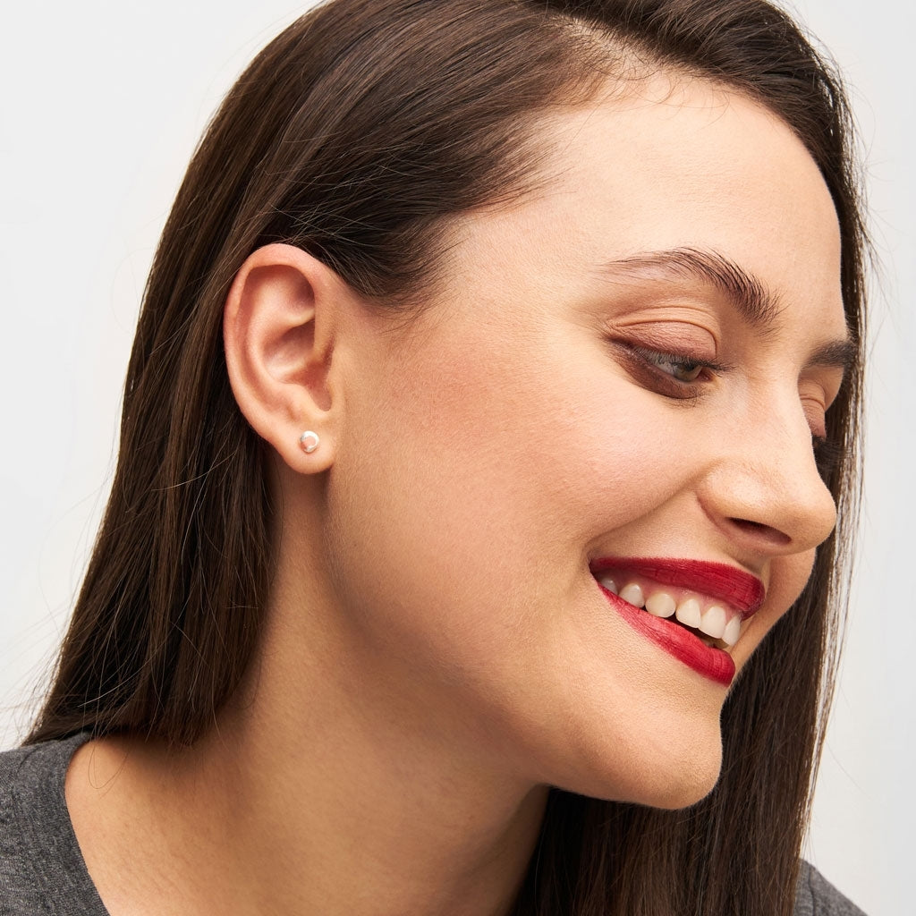 LULU Copenhagen Magic Stone Ohrring 1 stück versilbert Ear stud, 1 pcs Burnt Coral