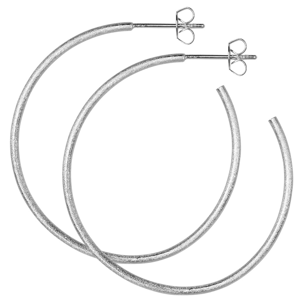 LULU Copenhagen Non Hoops Large paar Hoops Silver Plated