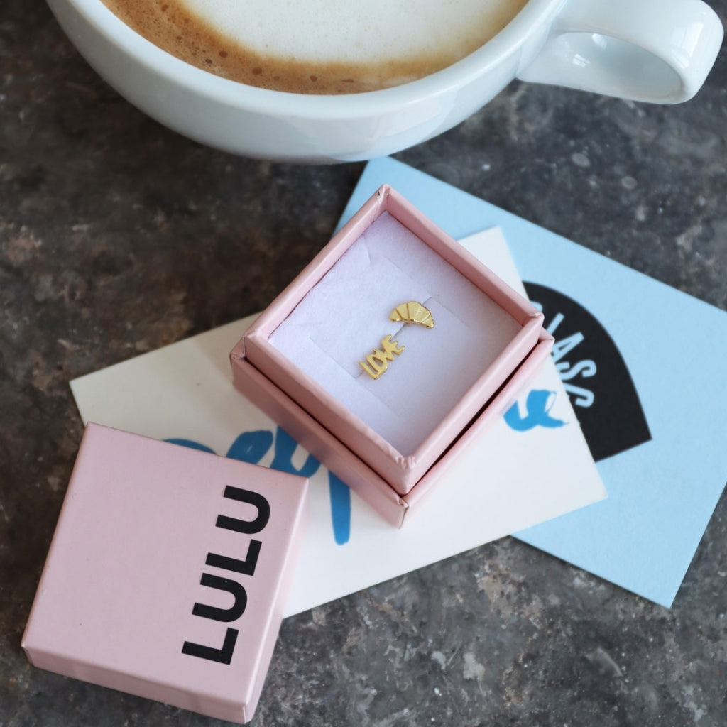 LULU Copenhagen Word Love Ohrring 1 stück Ear stud, 1 pcs Silber